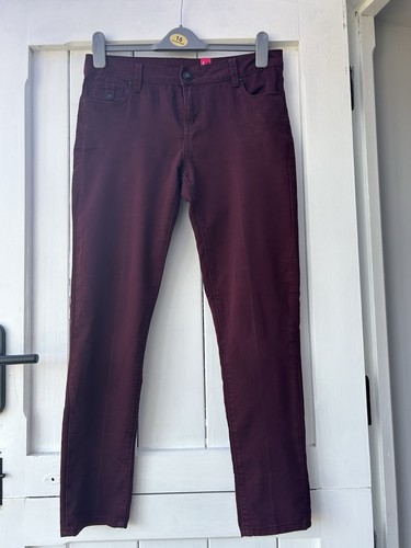 Yes womens - yes, burgundy