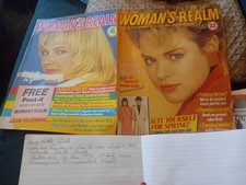 VINTAGE 2 X WOMAN'S REALM MAGAZINES GOOD CONDITION 26/10/1985 22/3/1986  V.G.C