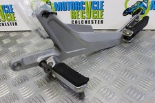 Honda CB 900 F Hornet Footrest Hanger Left Pegs 2002 to 2006 CB900F 919 B133