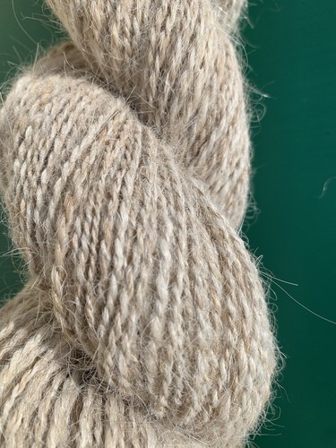 Llama hand spun - llama, fibre