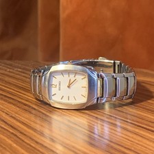 Seiko Ladies Two Tone Square Watch Great Condition New Battery