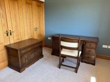 Old Charm Oak Computer Desk & Matching Leather Upholstered Chair
