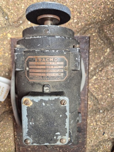 Fracmo 2000rpm 240v - , motor