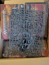 Plaguebearers daemons - plaguebearers,
