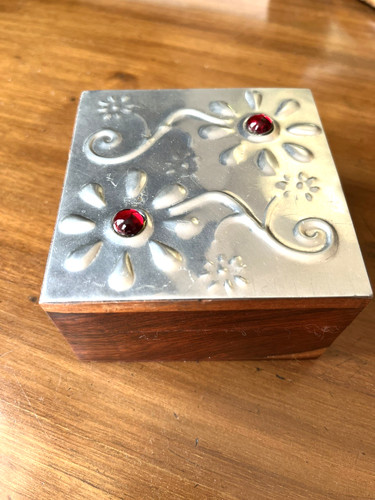 Sasha bowles box 10cm - box,