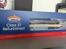OO Gauge Bachmann Class 37401 “Mary Queen of Scots” Intercity Mainline DCC Ready