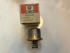 Detroit Diesel Bus Coach Lorry  Thermostat 5104832 Bedford TM ?