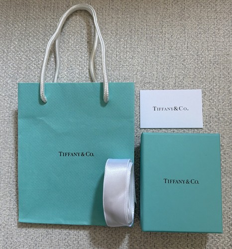 Tiffany shopping gift bag - shopping,