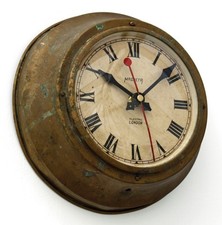 Vintage 22cm Magneta Wall Clock - Metal Mid Century Style Industrial Style Clock