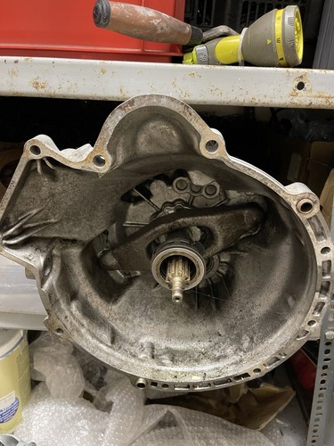 Bmw e30 speed gearbox 057725 - bmw,