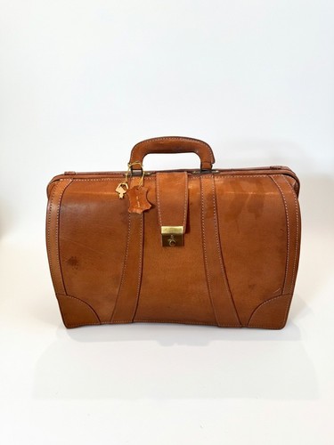 Leather gladstone style - leather,