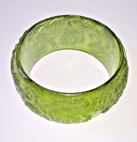 Vintage plastic carved effect - vintage,
