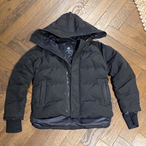 Canada goose black - black, label