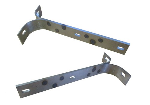 Barndoor front bumper bracket - front,