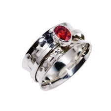 Multi Metal Spinner Red Garnet