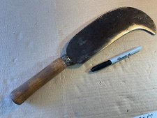 AN OLD FRENCH VINTAGE FARM HEDGING TOOL NICE COLLECTABLE.