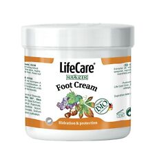 Foot cream, with vine leaves