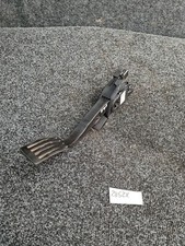 FOR 2014 VOLVO V40 ACCELERATOR