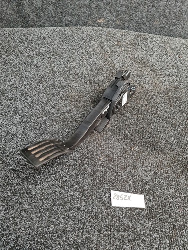 For 2014 volvo v40 - 2014, accelerator