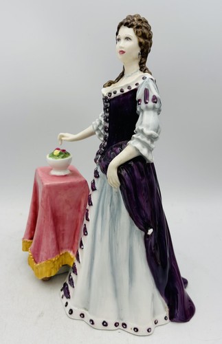 Rare doulton figure queen - rare,