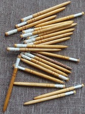 Job Lot Of Over 20 Wooden Lace Making Bobbins. Vintage Wooden Fibre Art Tools.
