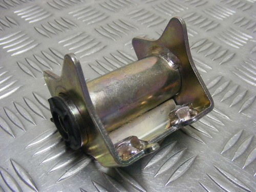 Vfr800 fuel tank - pivot, genuine