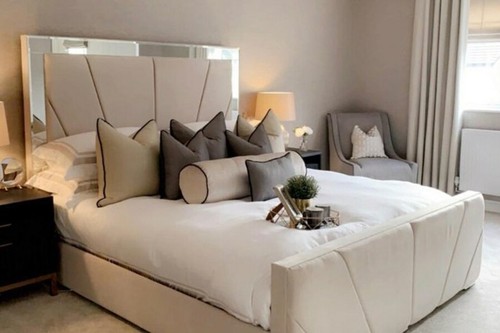 Mirrored bed upholstered - mirrored,