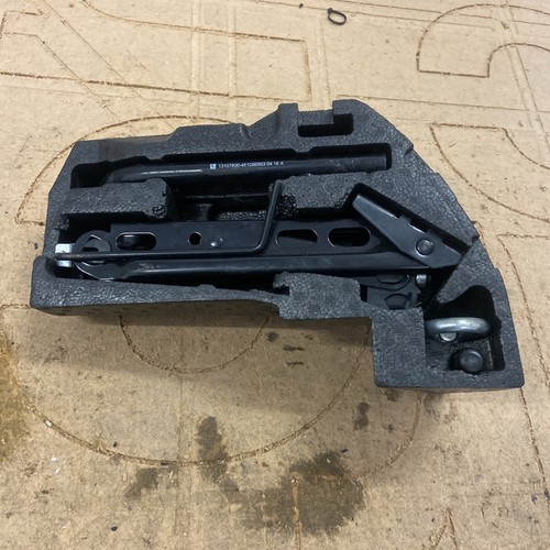 Vauxhall corsa tyre jack - corsa,