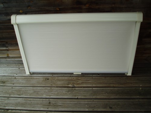 Caravan blind 107 - caravan, x