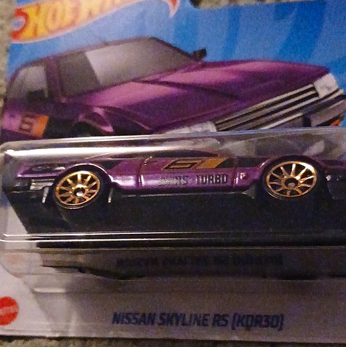 Hot wheels nissan skyline - hot,