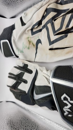 Jung kang autographed nike - jung,