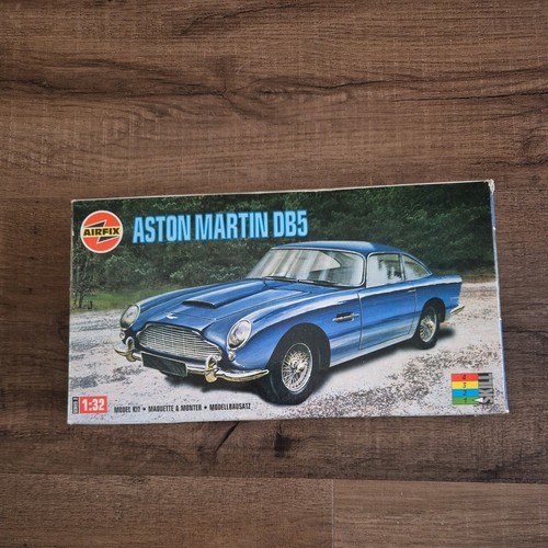 Airfix scale 02406 - 1/32,