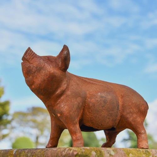 Rustic cast iron pig oink - cast,