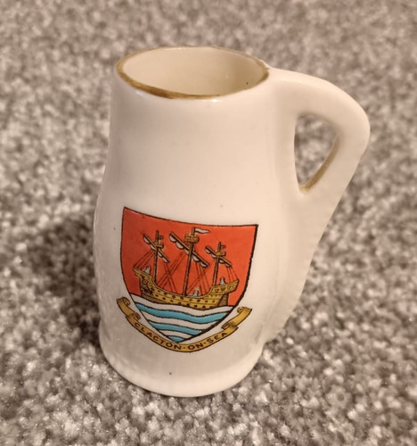 Goss crested china - h, jug