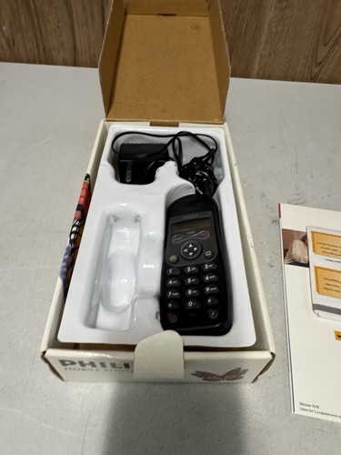 Philips mobile cell phone isis - philips,