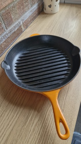 Creuset cast iron volcanic - creuset,