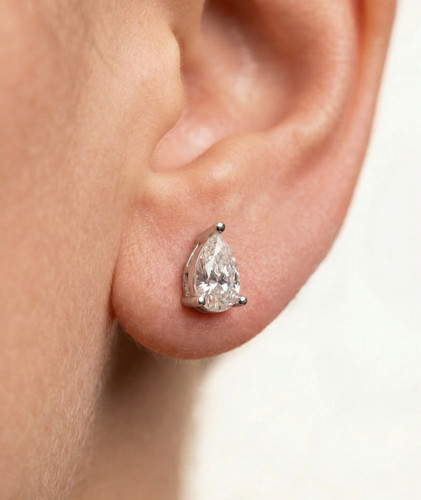 2ct pear moissanite - pear,