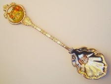 SZ500) Coronation Street Rovers return TV soap souvenir collectors spoon