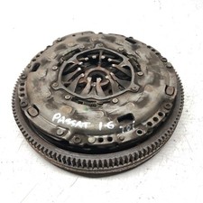 VOLKSWAGEN PASSAT B6 1.6 TDI CAYC CLUTCH & FLYWHEEL COMPLETE ASSEMBLY 2006-2010