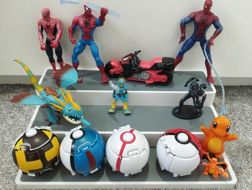 Mini figure bundle - figure, spiderman