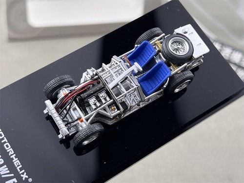 Silver spaceframe - 1:64,