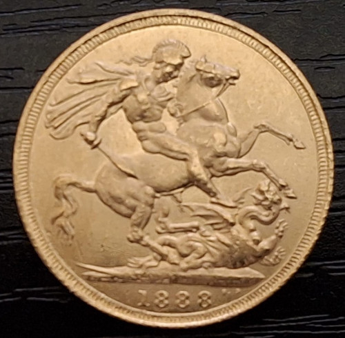 1888 queen victoria bun - queen,