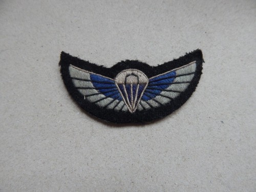 British sas parachute - sas, wing