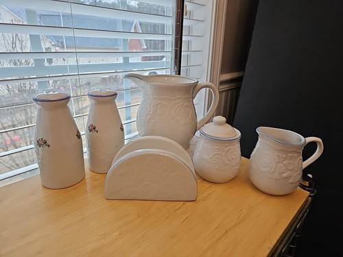 Place hostess setting - 8, pc