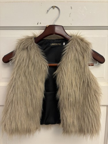 Lanshifei faux fur vest - fur,