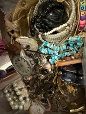 3.278kg Jot Lot of Broken