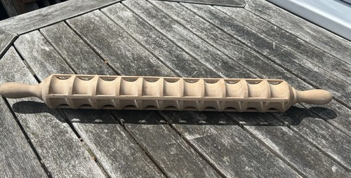 Vintage wooden ravioli pasta - wooden,