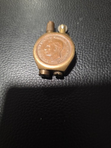 1943 trench art lighter king - trench,