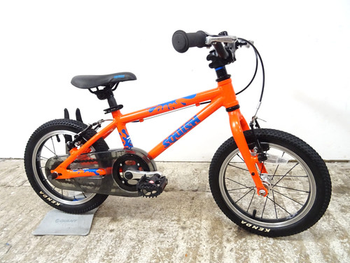 Squish orange premium - 14",
