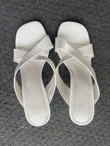 Zara cream croc effect cross - zara,